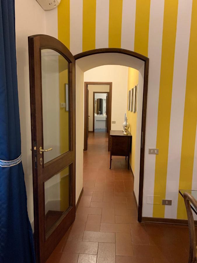 Signoria Apartment With Patio Florencia Exterior foto
