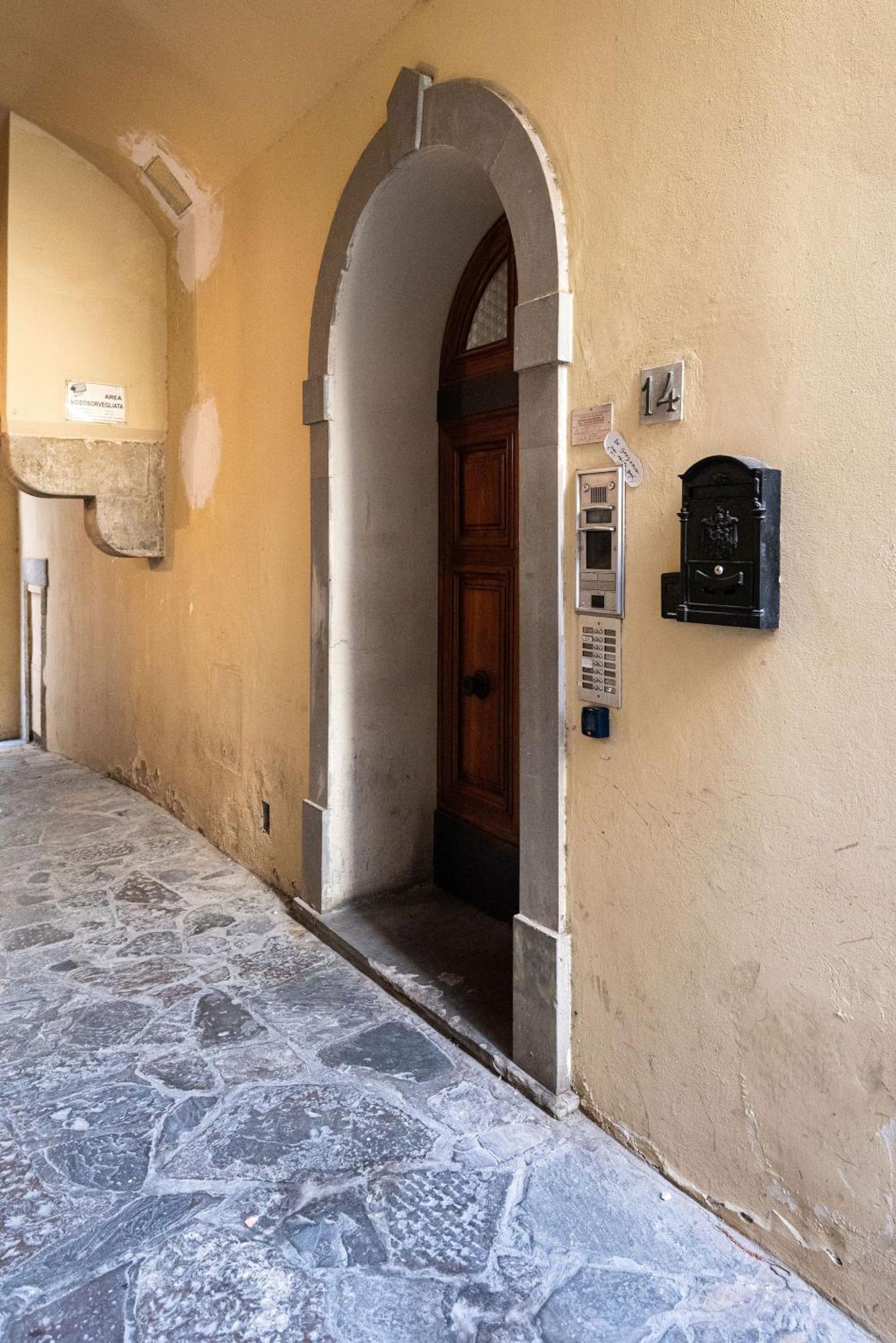 Signoria Apartment With Patio Florencia Exterior foto