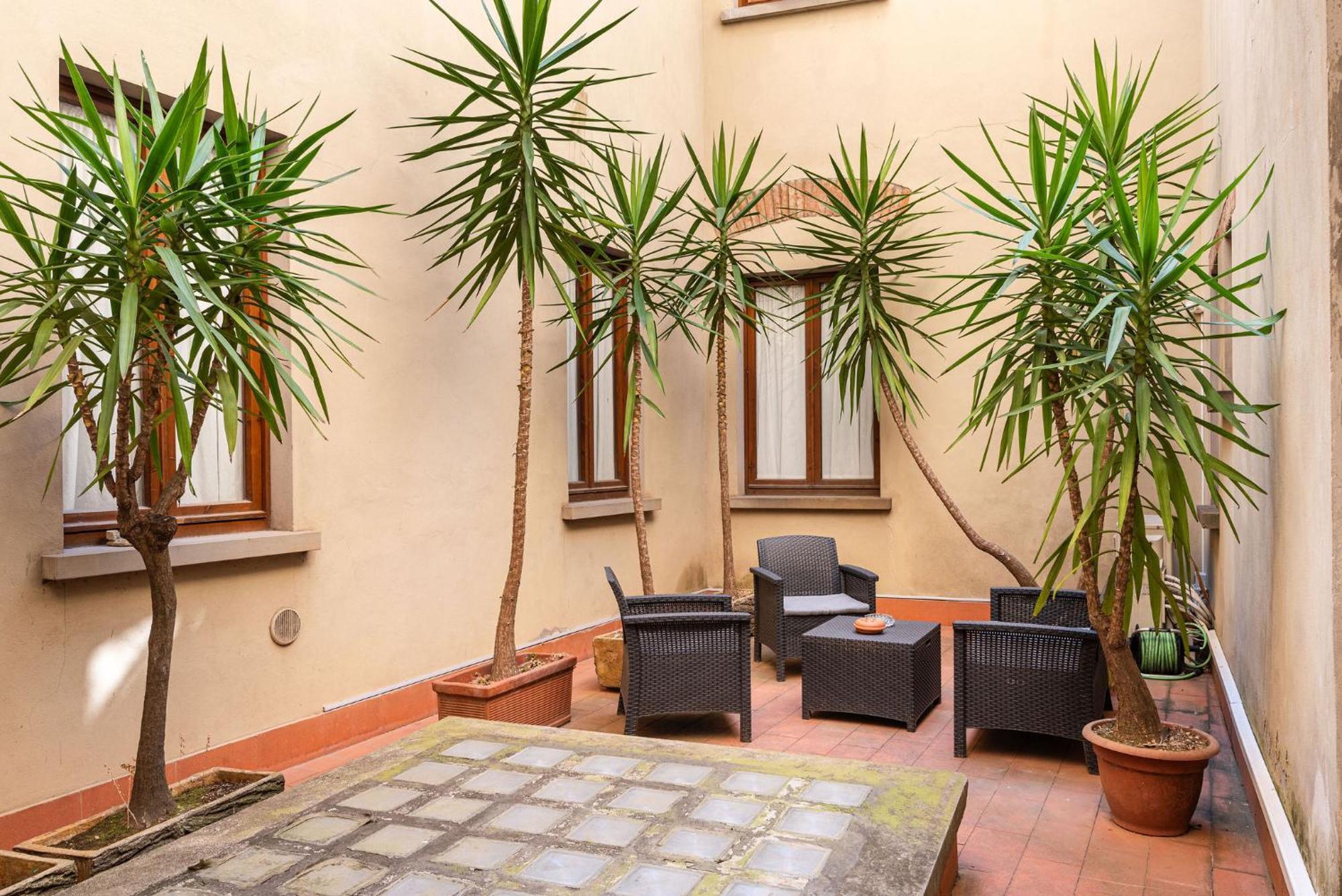 Signoria Apartment With Patio Florencia Exterior foto